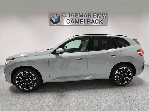 Used 2026 BMW X3 xDrive30i w/ M Sport Package AWD/4WD image 3