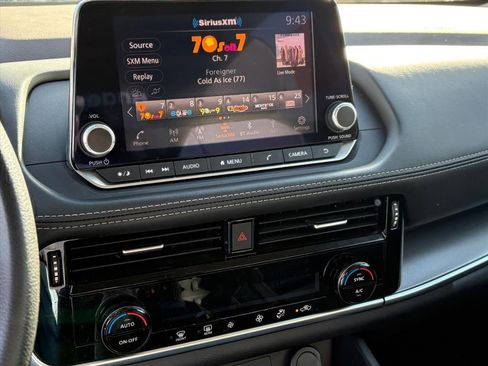 Certified 2023 Nissan Rogue SV image 12