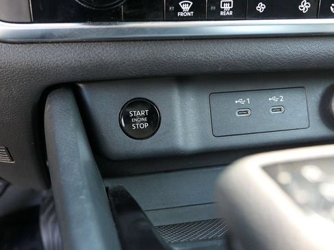 Used 2024 Nissan Rogue SV FWD image 20