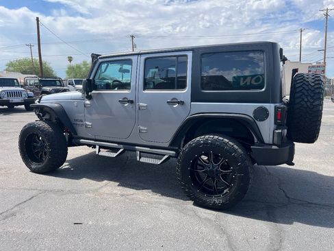 Used 2016 Jeep Wrangler Unlimited Sport w/ Max Tow Package AWD/4WD image 8
