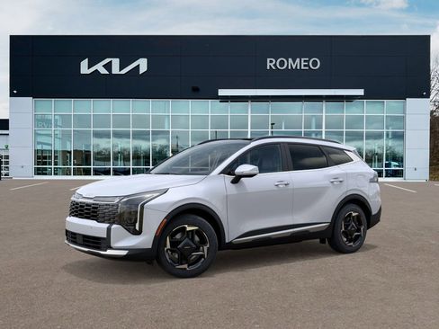 New 2026 Kia Sportage EX image 3