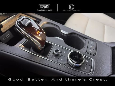 Certified 2024 Cadillac XT4 Premium Luxury FWD image 20