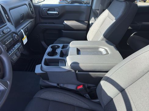 New 2026 Chevrolet Silverado 1500 Custom Trail Boss w/ Dark Appearance Package image 17