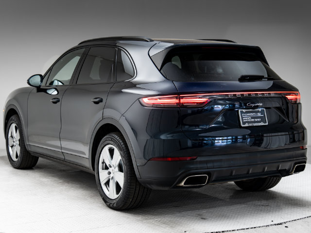 Certified 2020 Porsche Cayenne AWD/4WD image 3