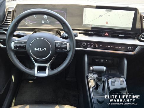 Certified 2024 Kia Sportage EX FWD image 26