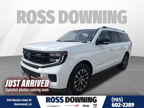 Used 2025 Ford Expedition Max Platinum AWD/4WD image 1