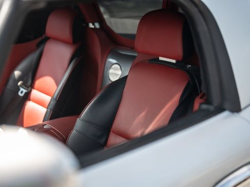 Used 2003 BMW Z8 RWD image 33