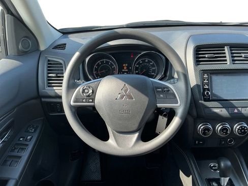 Used 2024 Mitsubishi Outlander Sport ES image 18