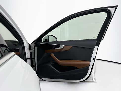 Used 2023 Audi A4 2.0T Premium w/ Convenience Package image 33