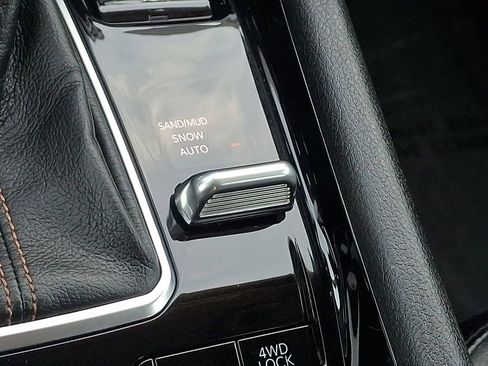 Used 2022 Jeep Compass Limited AWD/4WD image 25