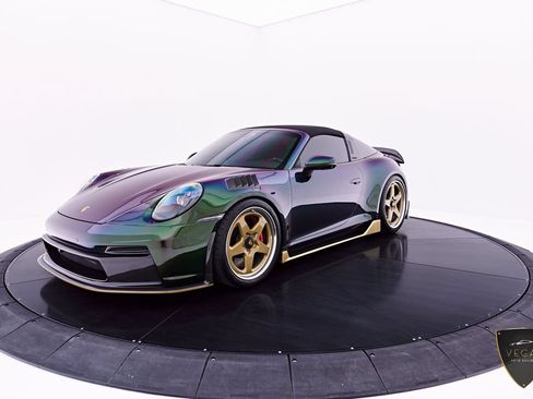 Used 2023 Porsche 911 Targa 4 GTS AWD/4WD image 15