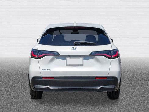 New 2026 Honda HR-V LX image 3