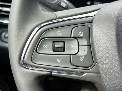 Used 2025 Buick Envista Preferred w/ Convenience I Package image 28