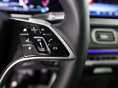 Used 2026 Mercedes-Benz GLE 450 4MATIC Coupe image 14