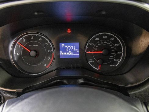 Used 2019 Subaru Crosstrek 2.0i Premium w/ Popular Package #3 AWD/4WD image 33