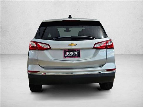 Used 2020 Chevrolet Equinox LT w/ LPO, Floor Liner Package FWD image 6