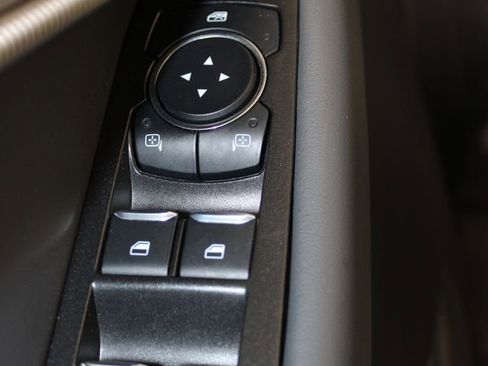 Certified 2025 Ford Explorer Active image 20