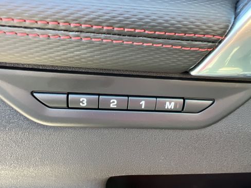 Used 2022 Land Rover Discovery Sport SE R-Dynamic AWD/4WD image 15