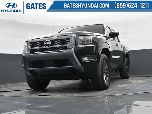 Used 2025 Nissan Frontier SV w/ SV Convenience Package AWD/4WD image 37