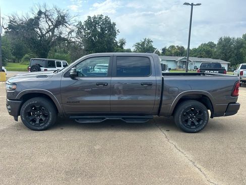 Used 2025 RAM 1500 Big Horn AWD/4WD image 2