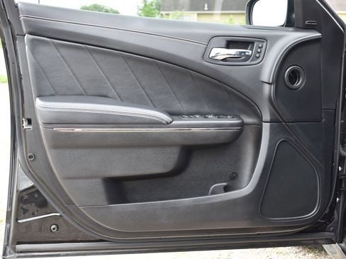 Used 2022 Dodge Charger SRT Hellcat w/ Harman/Kardon Audio Group RWD image 9