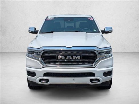 Used 2019 RAM 1500 Limited AWD/4WD image 2