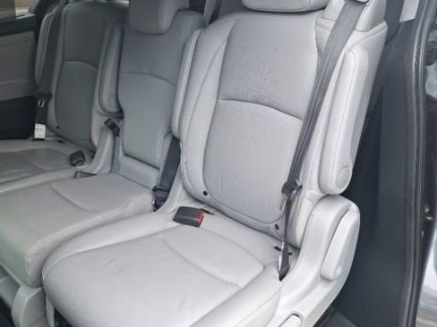 Used 2023 Honda Odyssey EX-L image 18
