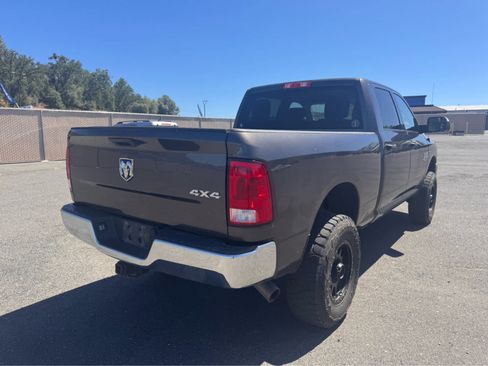 Used 2018 RAM 2500 Tradesman w/ Chrome Appearance Group AWD/4WD image 5