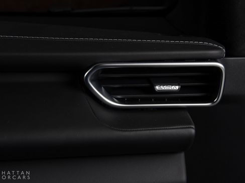 Used 2024 Lotus Emira First Edition image 19