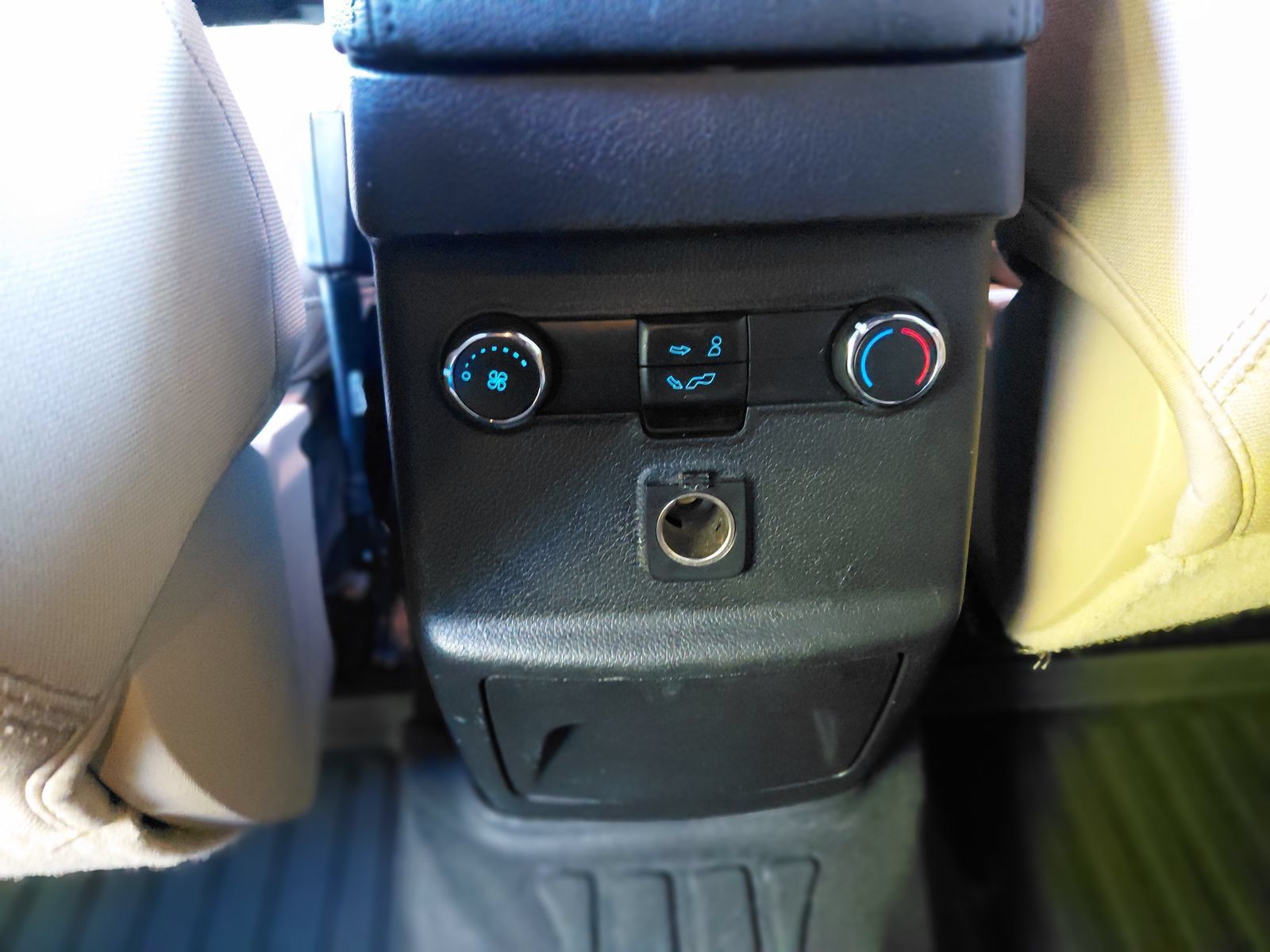 Used 2017 Ford Explorer 4WD image 13