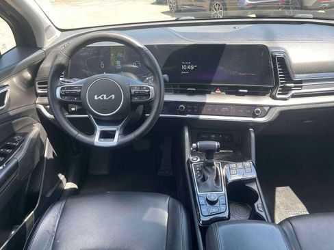 Used 2023 Kia Sportage EX AWD/4WD image 12