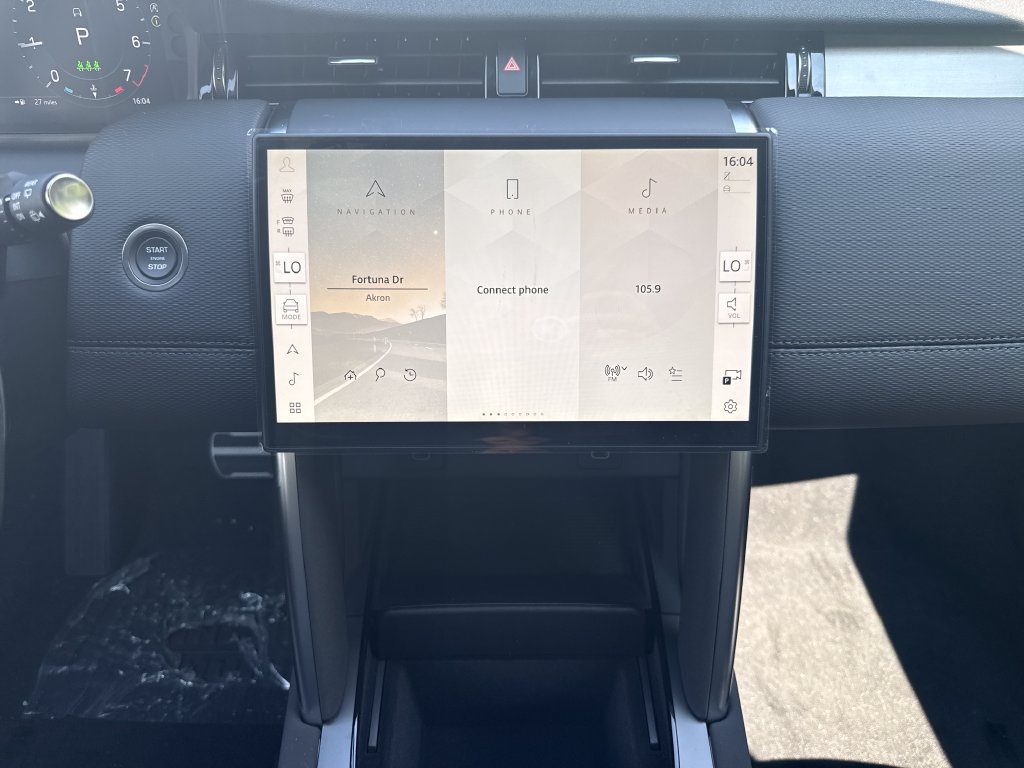 New 2026 Land Rover Discovery Sport Landmark AWD/4WD image 22