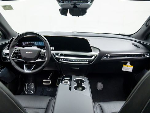 New 2026 Cadillac Lyriq V w/ LPO, Red Accent Package image 10