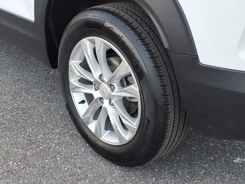 Certified 2023 Chevrolet TrailBlazer LS FWD image 9