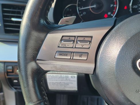 Used 2011 Subaru Outback 2.5i Premium AWD/4WD image 18