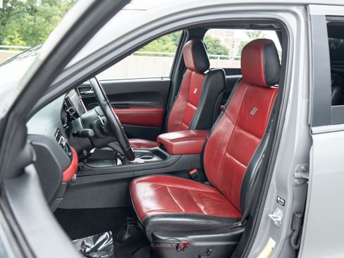 Used 2022 Dodge Durango R/T w/ Blacktop Package AWD/4WD image 16