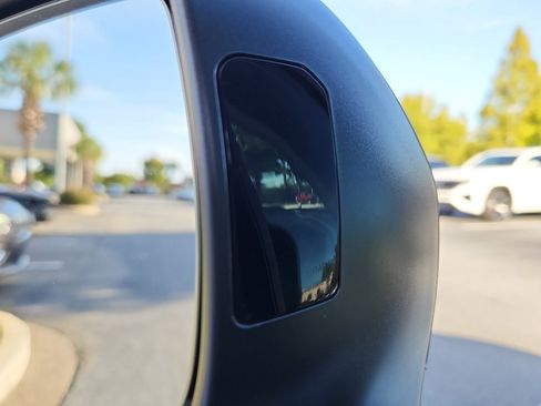 Used 2024 Subaru Forester Sport image 8