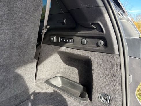 Used 2021 Jeep Grand Cherokee L Overland image 39