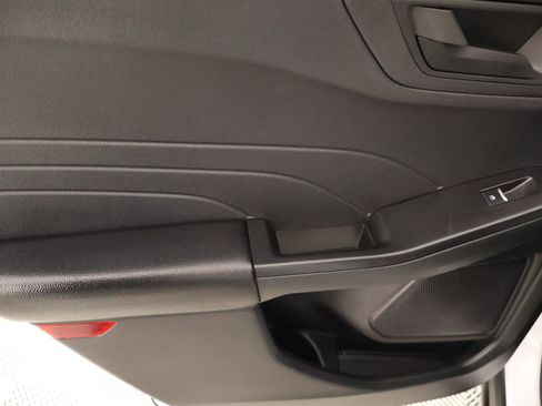 Used 2025 Ford Escape Active AWD/4WD image 15