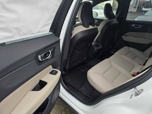 New 2026 Volvo XC60 B5 Plus w/ Climate Package image 18