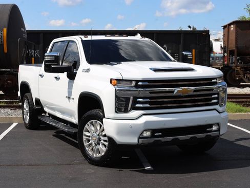 Used 2021 Chevrolet Silverado 2500 High Country AWD/4WD image 15