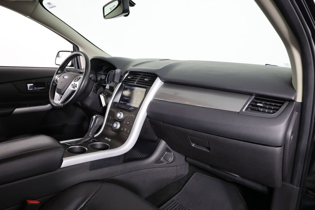 Used 2013 Ford Edge SEL AWD/4WD image 24