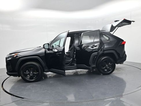 Used 2024 Toyota RAV4 XLE FWD image 62