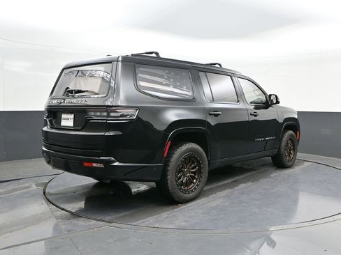 Used 2023 Jeep Grand Wagoneer Series II w/ Quick Order Packagew 28T image 11