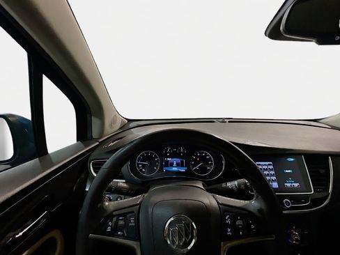 Used 2019 Buick Encore Essence w/ Safety Package II FWD image 7
