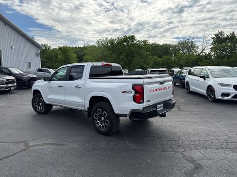 Used 2024 Chevrolet Colorado Z71 w/ Z71 Convenience Package 2 AWD/4WD image 5