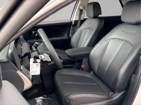 Certified 2026 Hyundai Ioniq 5 SEL RWD image 7