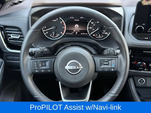 Used 2023 Nissan Rogue SL w/ SL Premium Package AWD/4WD image 34