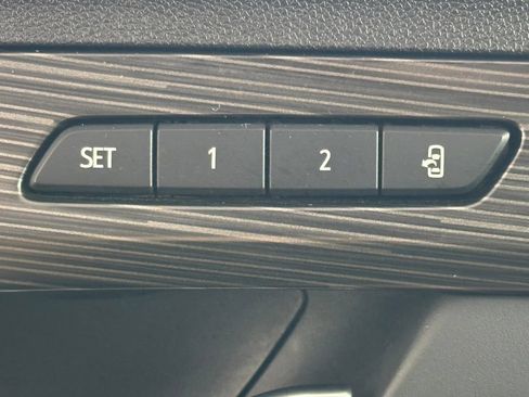 Used 2019 GMC Terrain SLT w/ Preferred Package AWD/4WD image 38