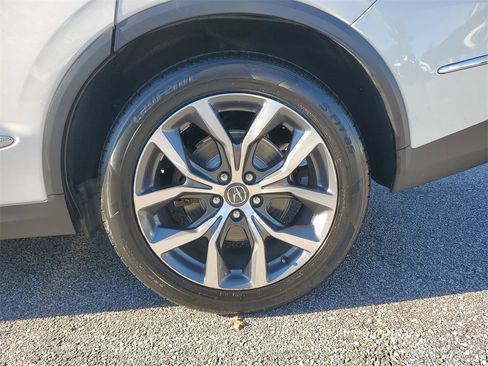 Certified 2023 Acura MDX FWD w/ Technology Package image 11